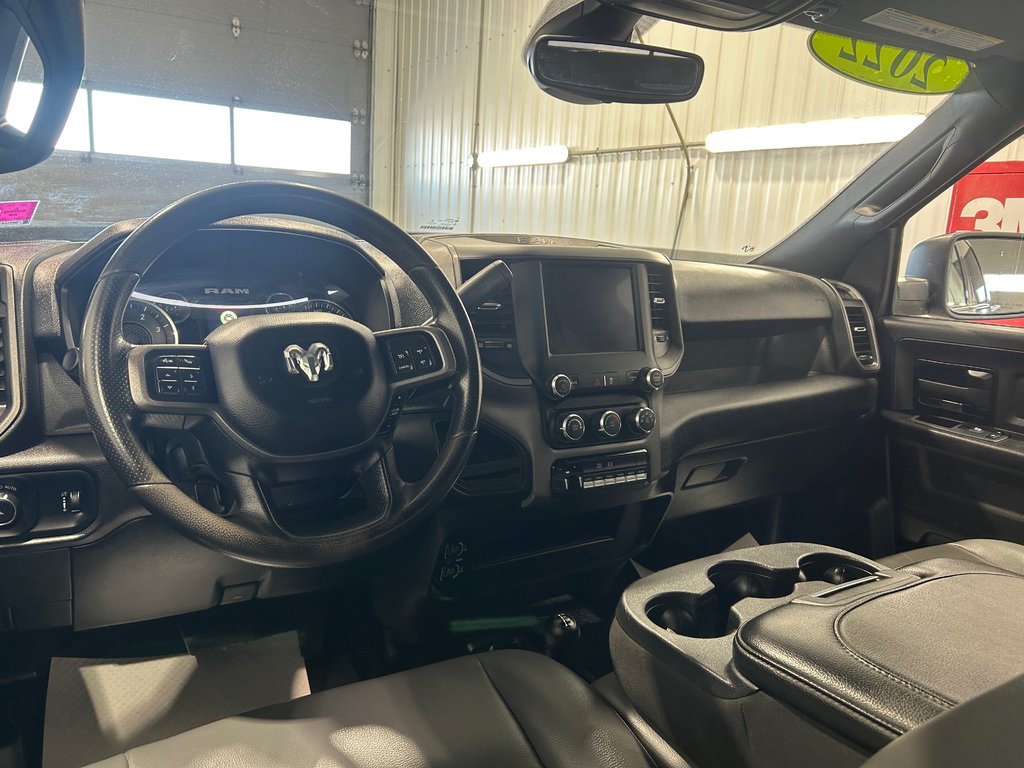 2022 Ram 2500 Tradesman in Grand-Sault and Edmunston, New Brunswick - 7 - w1024h768px