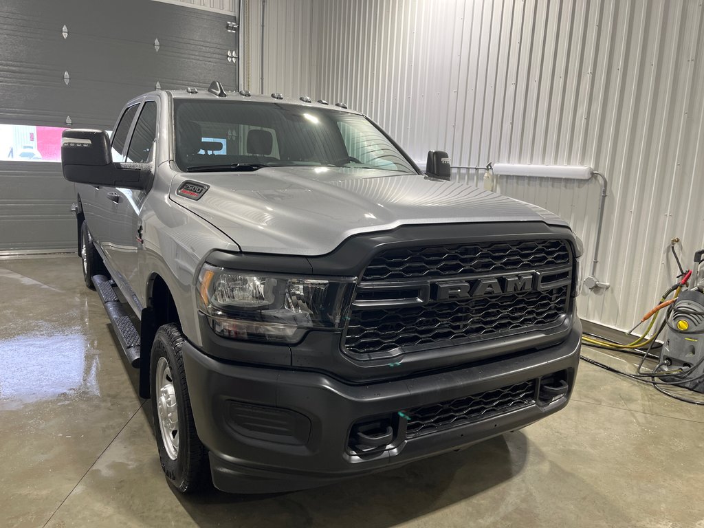 Ram 2500 TRADESMAN 2024 à Grand-Sault et Edmunston, Nouveau-Brunswick - 2 - w1024h768px