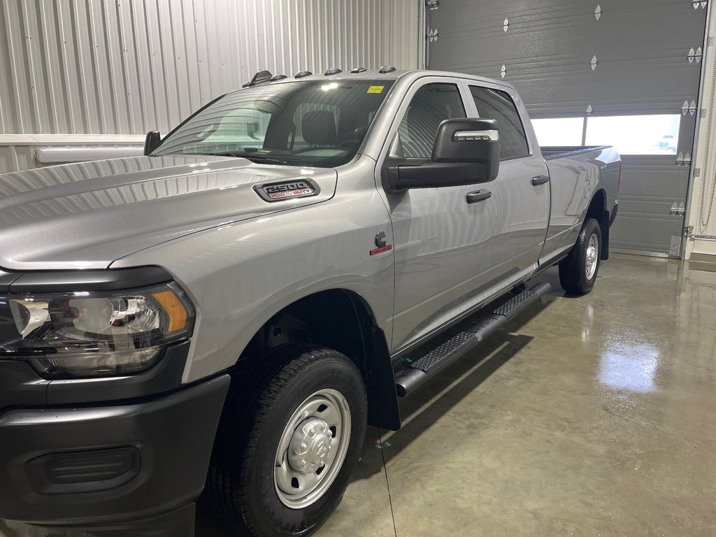 Ram 2500 TRADESMAN 2024 à Grand-Sault et Edmunston, Nouveau-Brunswick - 7 - w1024h768px