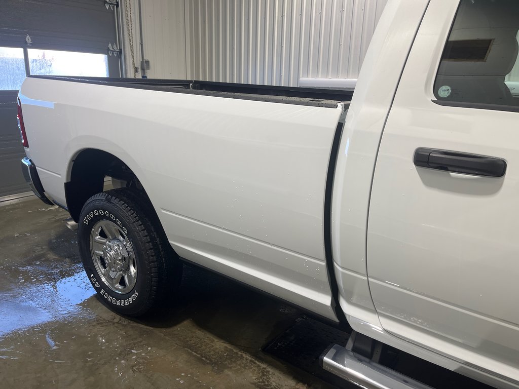 Ram 2500 TRADESMAN 2024 à Grand-Sault et Edmunston, Nouveau-Brunswick - 4 - w1024h768px