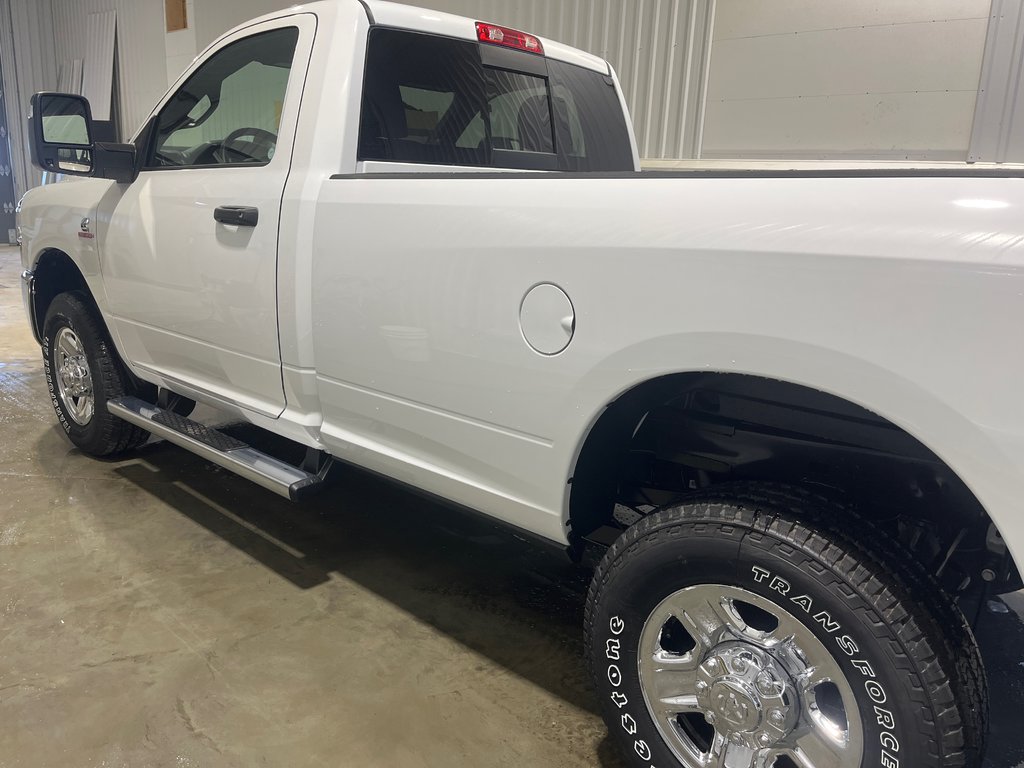 Ram 2500 TRADESMAN 2024 à Grand-Sault et Edmunston, Nouveau-Brunswick - 9 - w1024h768px