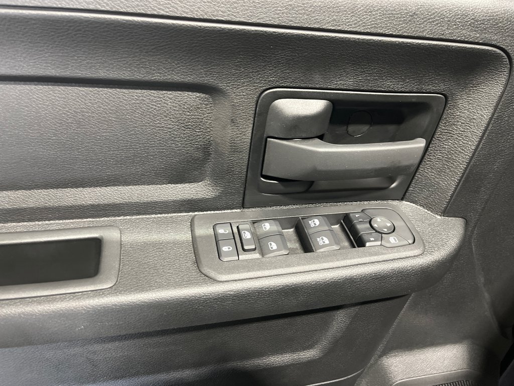 Ram 2500 TRADESMAN 2025 à Grand-Sault et Edmunston, Nouveau-Brunswick - 10 - w1024h768px
