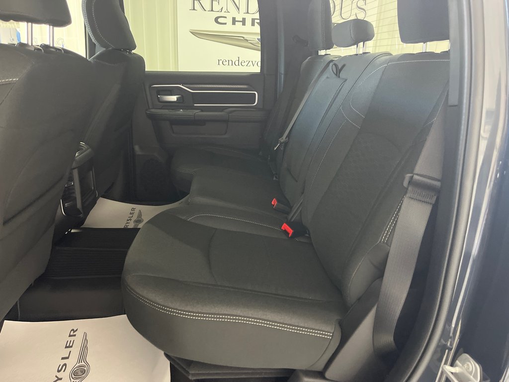 2026 Ram 2500 BIG HORN in Grand-Sault and Edmunston, New Brunswick - 14 - w1024h768px