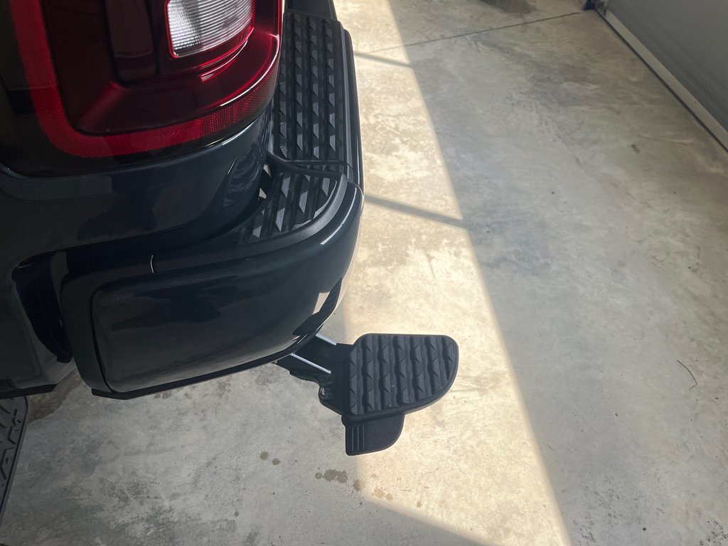 2026 Ram 2500 BIG HORN in Grand-Sault and Edmunston, New Brunswick - 13 - w1024h768px