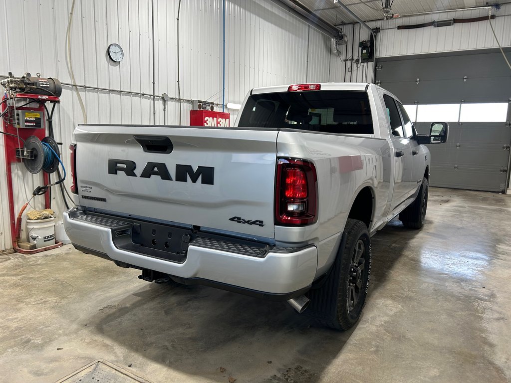 2026 Ram 2500 BIG HORN in Grand-Sault and Edmunston, New Brunswick - 4 - w1024h768px