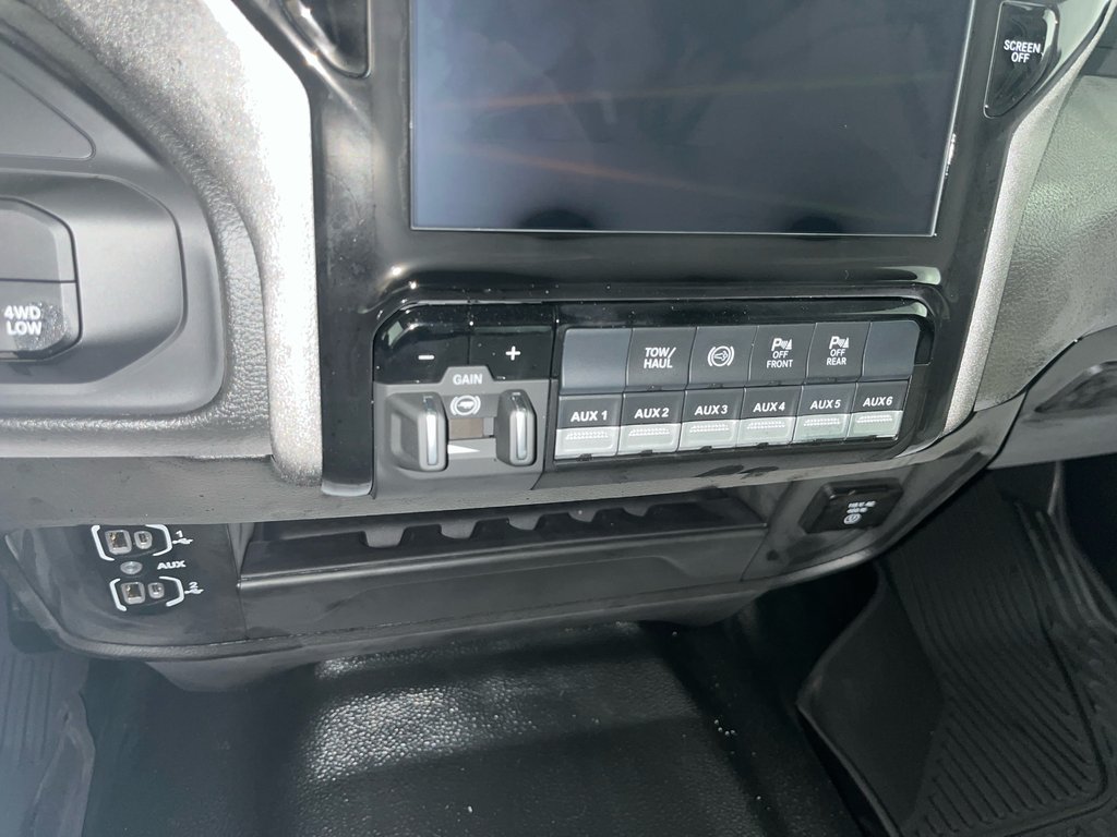 2026 Ram 2500 BLACK EXPRESS in Grand-Sault and Edmunston, New Brunswick - 20 - w1024h768px