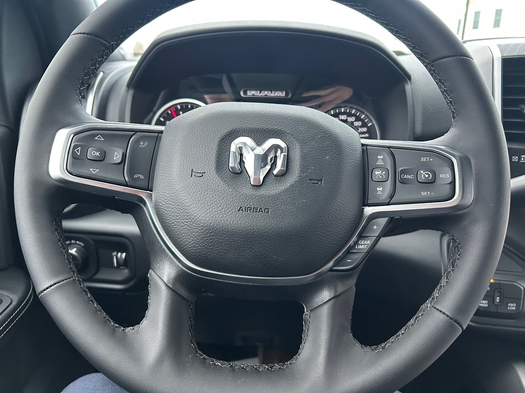 Ram 2500 BIG HORN 2026 à Grand-Sault et Edmunston, Nouveau-Brunswick - 11 - w1024h768px