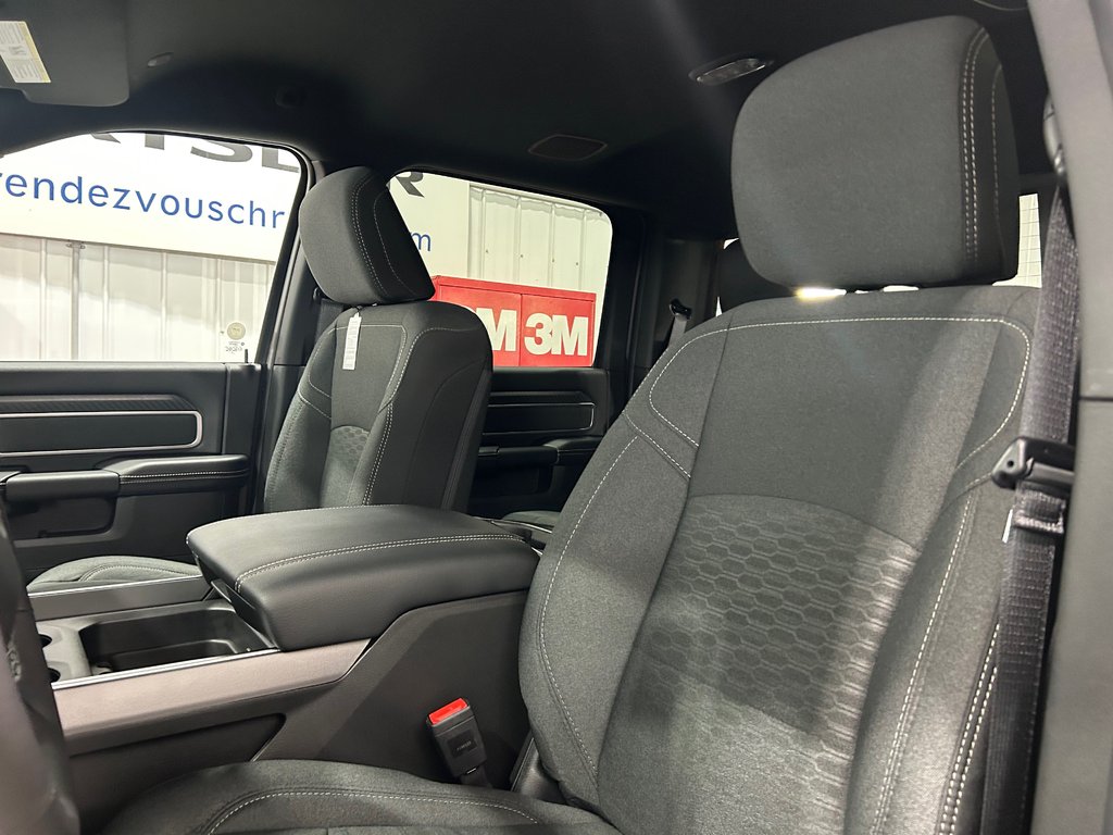 Ram 2500 BIG HORN 2026 à Grand-Sault et Edmunston, Nouveau-Brunswick - 10 - w1024h768px