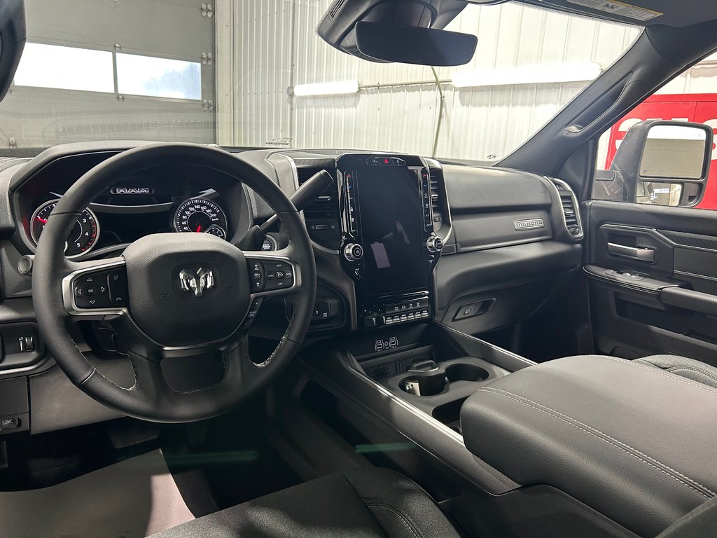Ram 2500 BIG HORN 2026 à Grand-Sault et Edmunston, Nouveau-Brunswick - 7 - w1024h768px