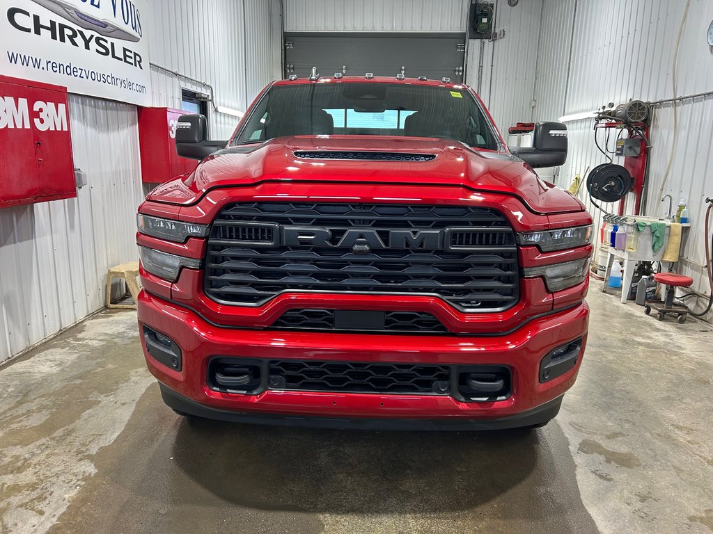 2026 Ram 2500 BLACK EXPRESS in Grand-Sault and Edmunston, New Brunswick - 2 - w1024h768px