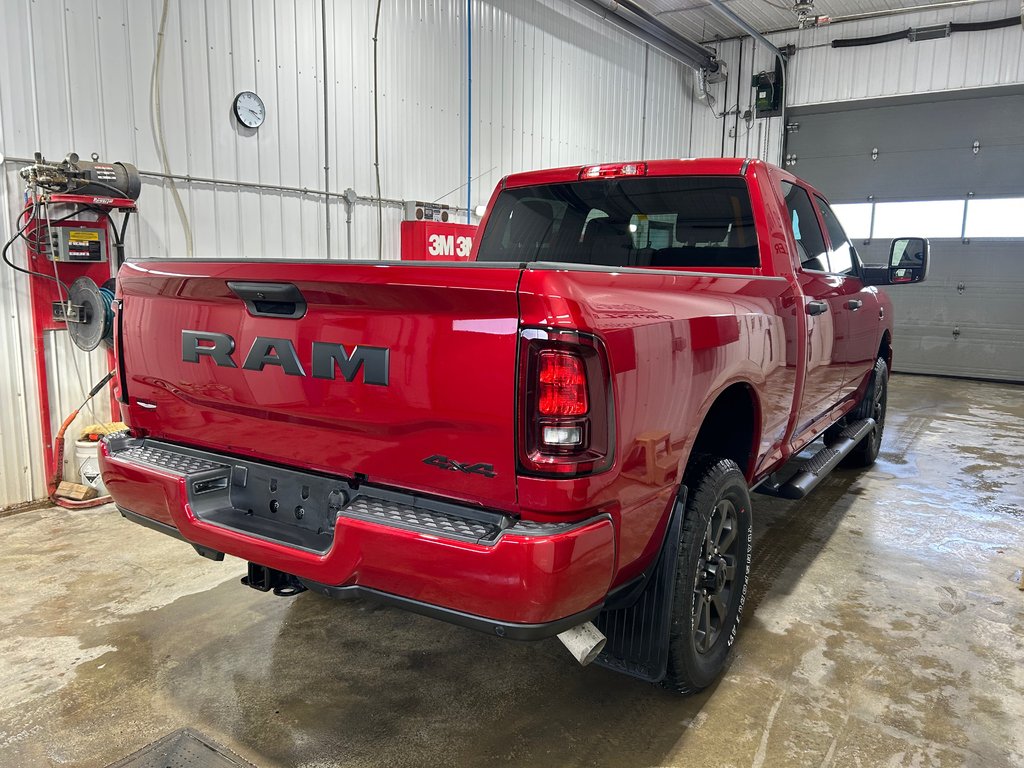 2026 Ram 2500 BLACK EXPRESS in Grand-Sault and Edmunston, New Brunswick - 4 - w1024h768px