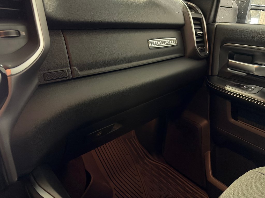 2026 Ram 2500 BIG HORN in Grand-Sault and Edmunston, New Brunswick - 18 - w1024h768px