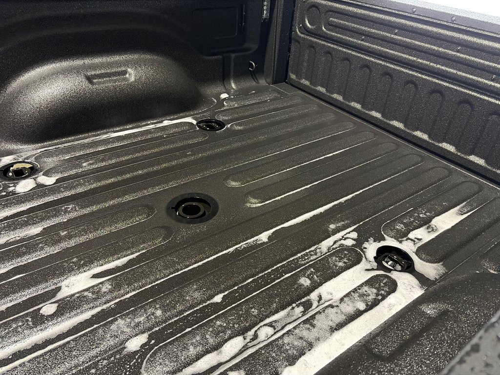 2026 Ram 2500 BIG HORN in Grand-Sault and Edmunston, New Brunswick - 8 - w1024h768px