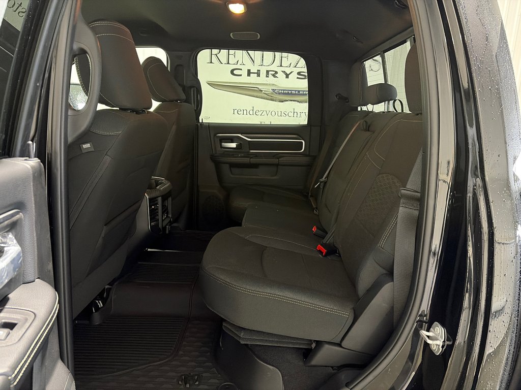 2026 Ram 2500 BIG HORN in Grand-Sault and Edmunston, New Brunswick - 11 - w1024h768px