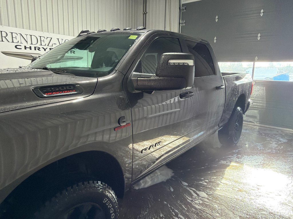 2026 Ram 2500 BIG HORN in Grand-Sault and Edmunston, New Brunswick - 7 - w1024h768px