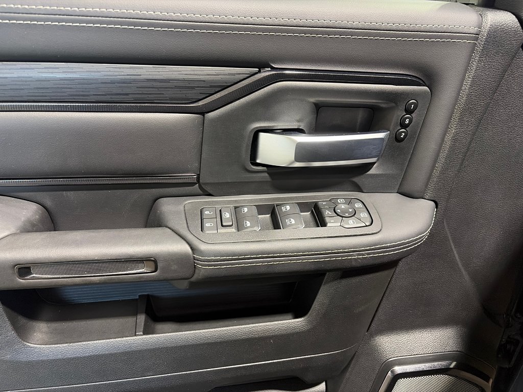 Ram 2500 POWER WAGON 2026 à Grand-Sault et Edmunston, Nouveau-Brunswick - 11 - w1024h768px