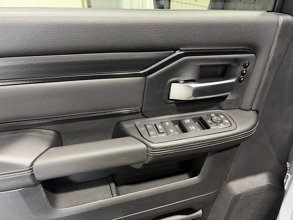 2026 Ram 2500 REBEL in Grand-Sault and Edmunston, New Brunswick - 18 - w1024h768px