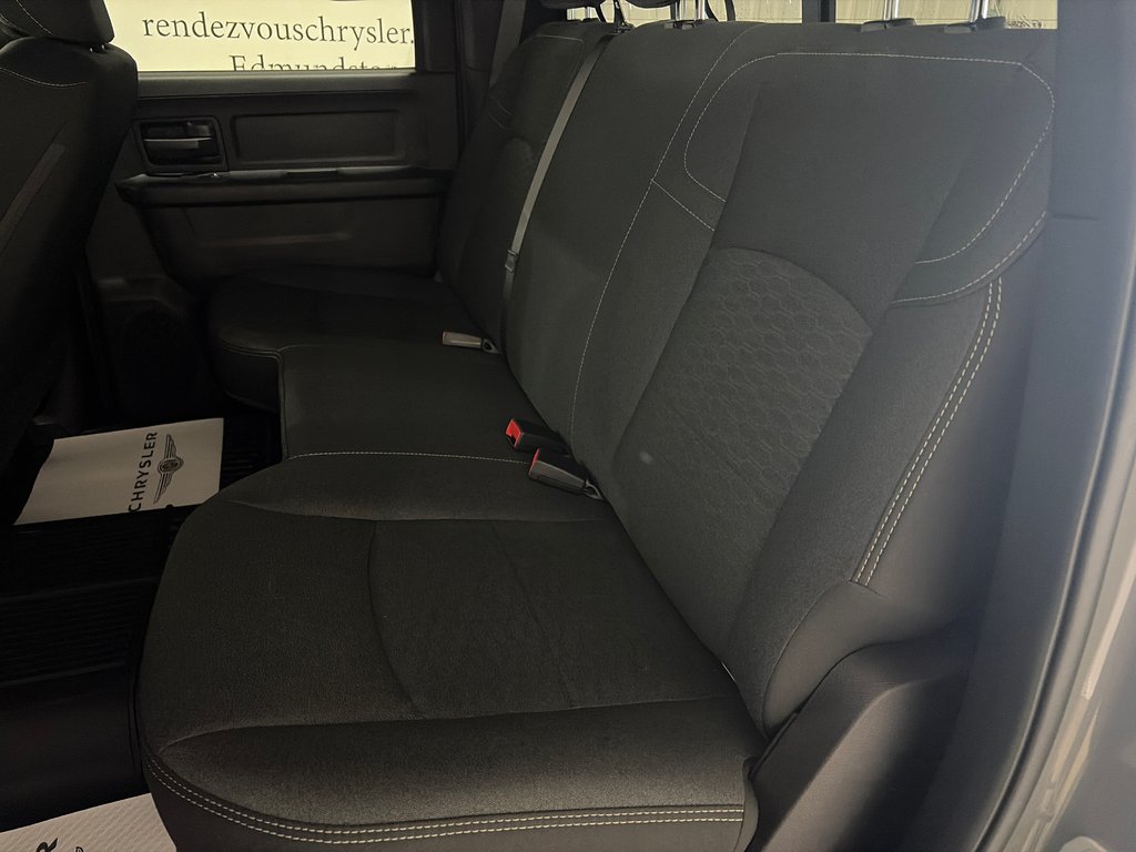 2026 Ram 2500 WARLOCK in Grand-Sault and Edmunston, New Brunswick - 11 - w1024h768px