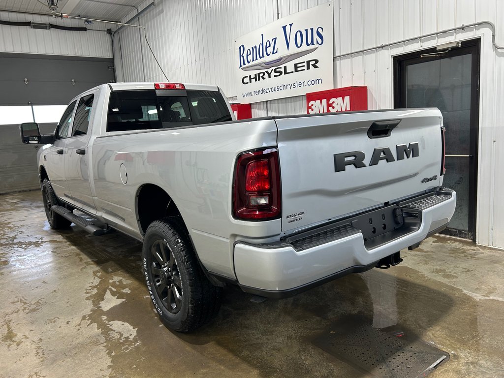 2026 Ram 2500 BLACK EXPRESS in Grand-Sault and Edmunston, New Brunswick - 6 - w1024h768px