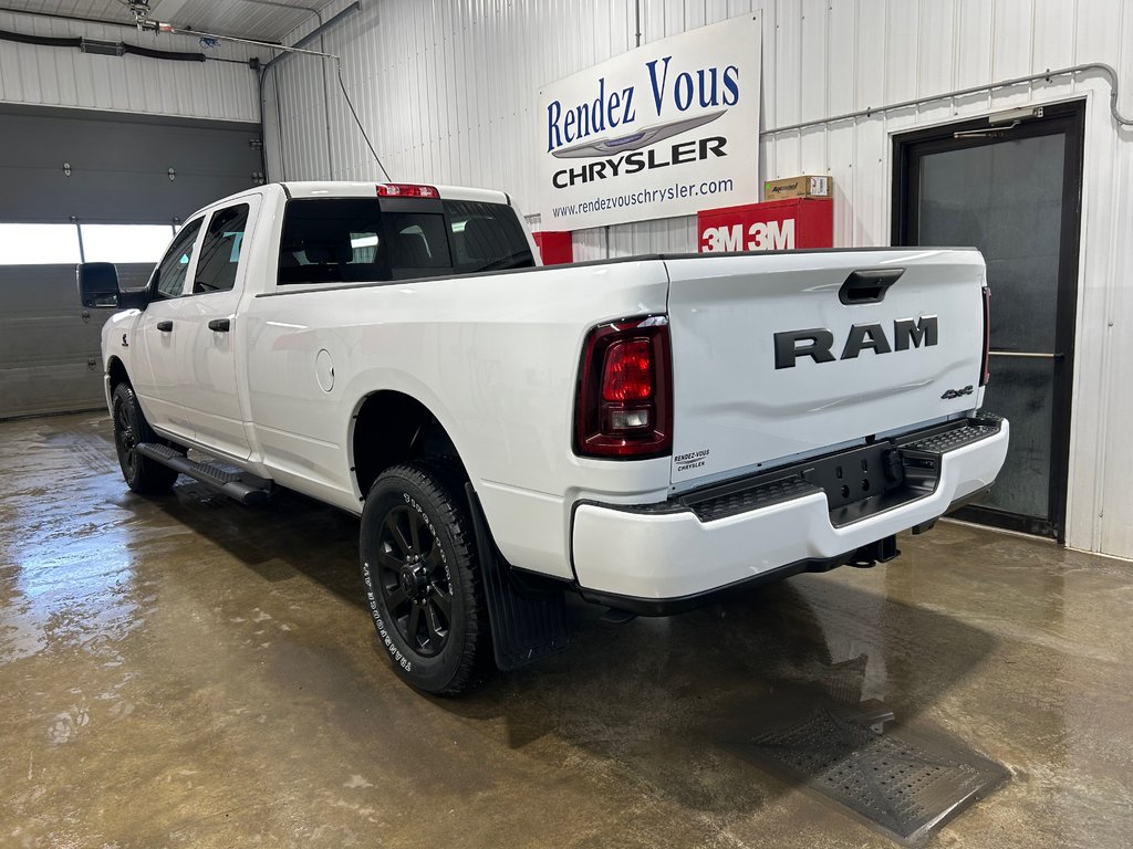 2026 Ram 2500 BLACK EXPRESS in Grand-Sault and Edmunston, New Brunswick - 6 - w1024h768px