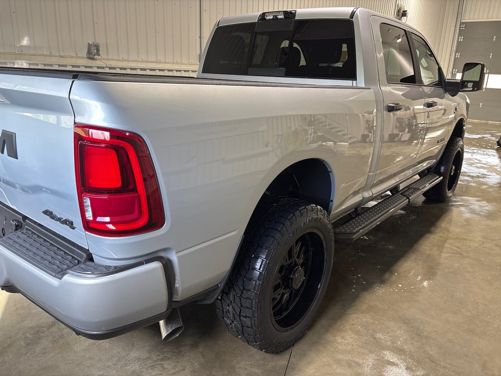 2026 Ram 2500 BIG HORN in Grand-Sault and Edmunston, New Brunswick - 5 - w1024h768px