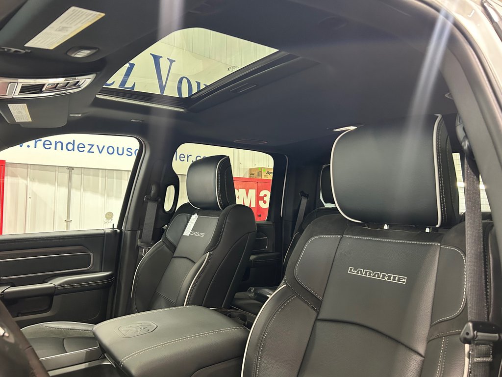 2027 Ram 2500 LARAMIE in Grand-Sault and Edmunston, New Brunswick - 9 - w1024h768px