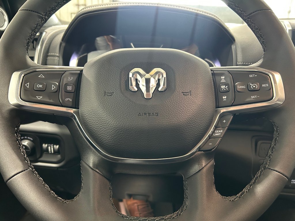 2027 Ram 2500 LARAMIE in Grand-Sault and Edmunston, New Brunswick - 10 - w1024h768px