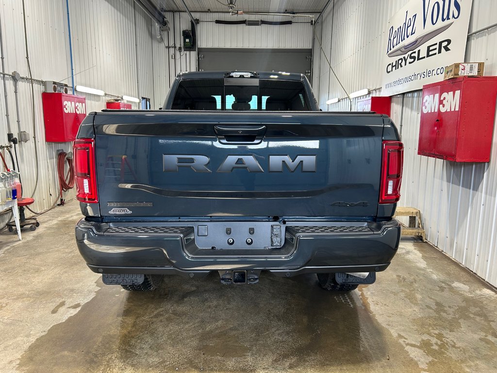 2027 Ram 2500 BIG HORN in Grand-Sault and Edmunston, New Brunswick - 5 - w1024h768px