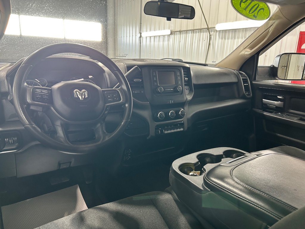 2019 Ram 3500 Tradesman in Grand-Sault and Edmunston, New Brunswick - 7 - w1024h768px