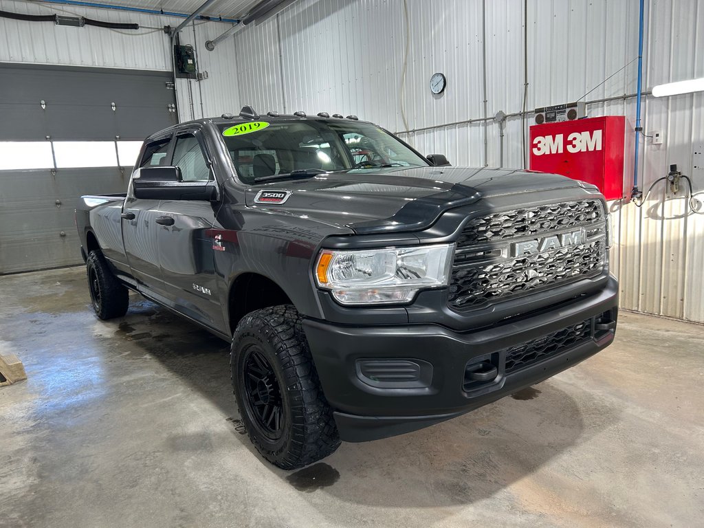 2019 Ram 3500 Tradesman in Grand-Sault and Edmunston, New Brunswick - 3 - w1024h768px