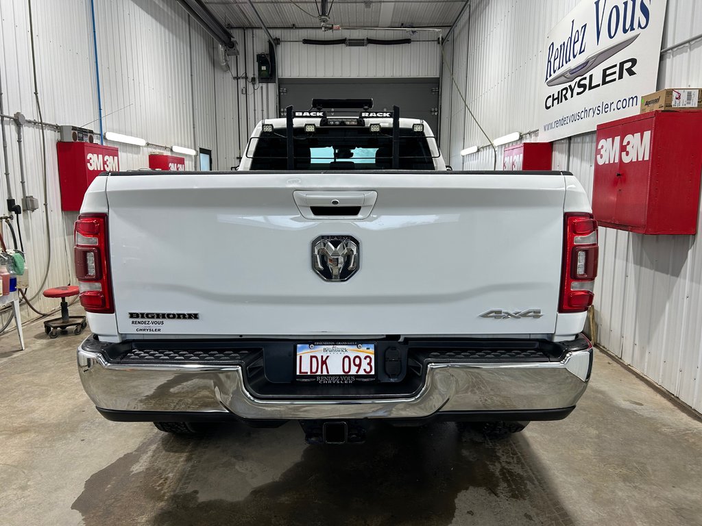 2020 Ram 3500 BIG HORN in Grand-Sault and Edmunston, New Brunswick - 5 - w1024h768px