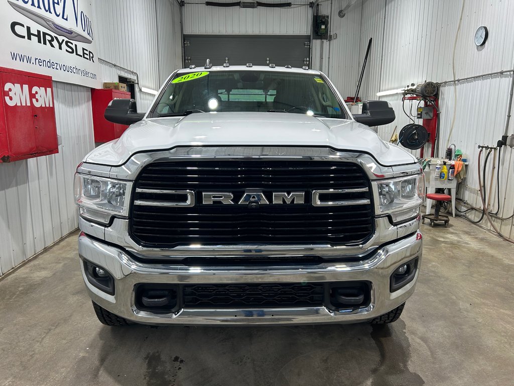 2020 Ram 3500 BIG HORN in Grand-Sault and Edmunston, New Brunswick - 2 - w1024h768px