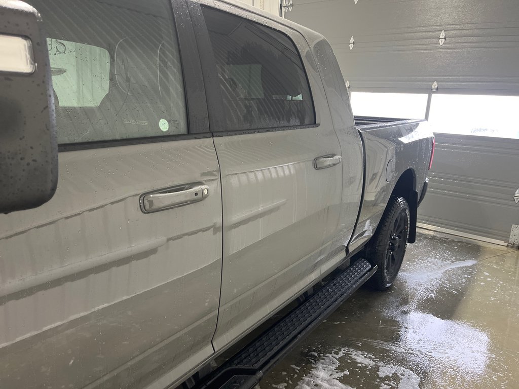 2026 Ram 3500 LARAMIE in Grand-Sault and Edmunston, New Brunswick - 7 - w1024h768px