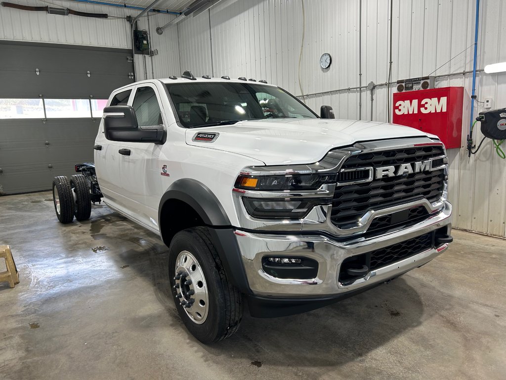 2026 Ram 4500 TRADESMAN in Grand-Sault and Edmunston, New Brunswick - 3 - w1024h768px