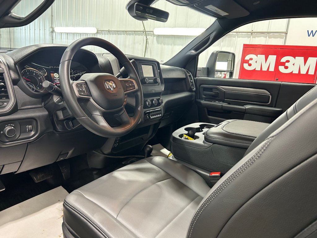 2024 Ram 4500 TRADESMAN in Grand-Sault and Edmunston, New Brunswick - 8 - w1024h768px