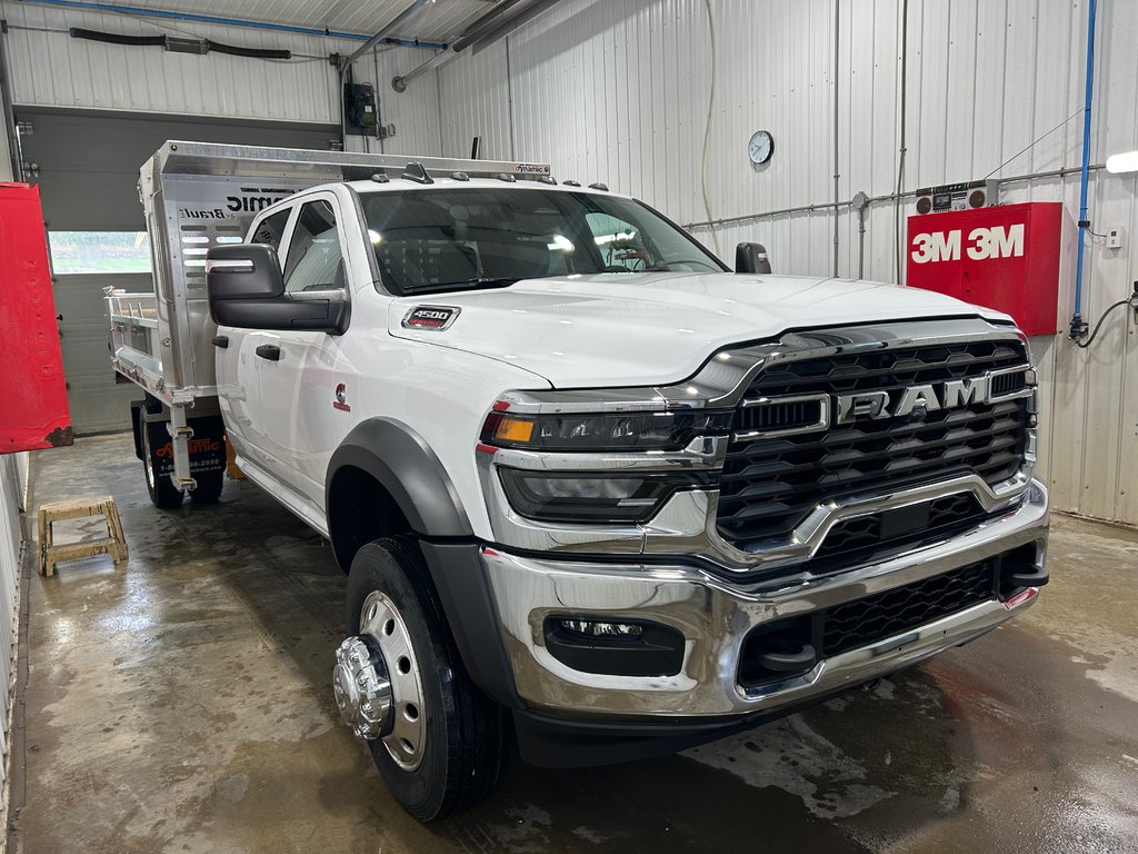 2026 Ram 4500 TRADESMAN in Grand-Sault and Edmunston, New Brunswick - 3 - w1024h768px