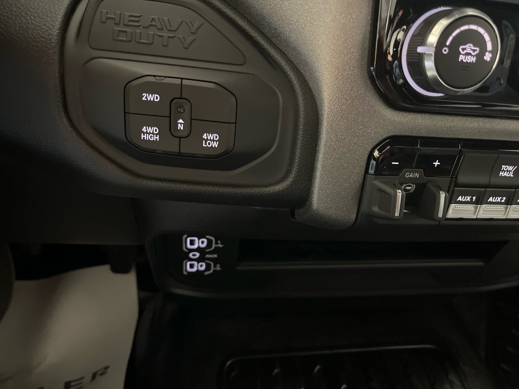 2026 Ram 5500 TRADESMAN in Grand-Sault and Edmunston, New Brunswick - 12 - w1024h768px