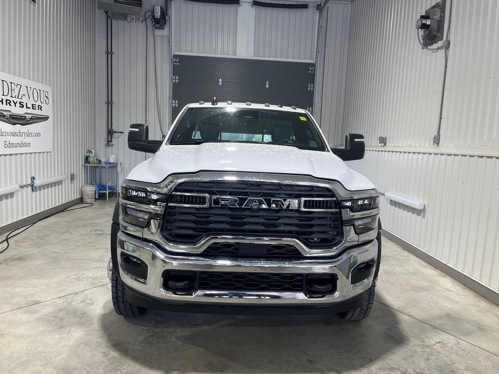 2026 Ram 5500 TRADESMAN in Grand-Sault and Edmunston, New Brunswick - 2 - w1024h768px