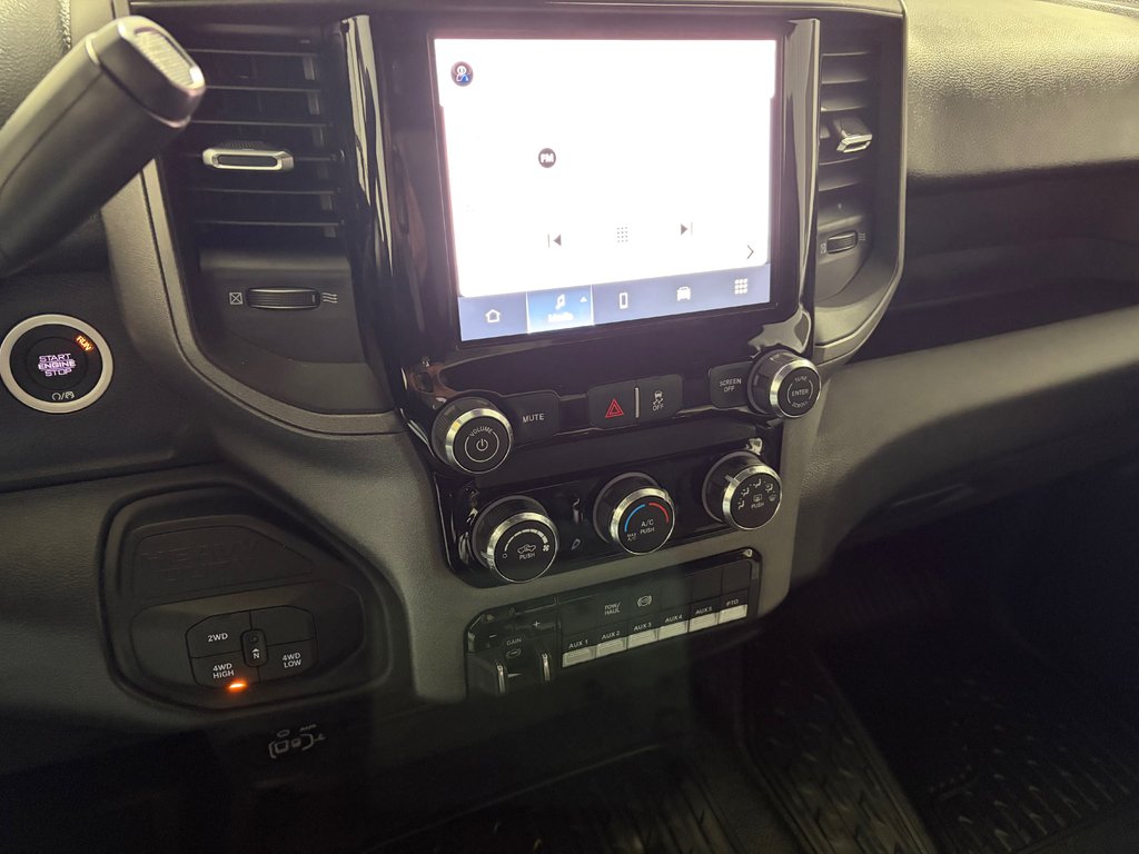 2026 Ram 5500 TRADESMAN in Grand-Sault and Edmunston, New Brunswick - 11 - w1024h768px