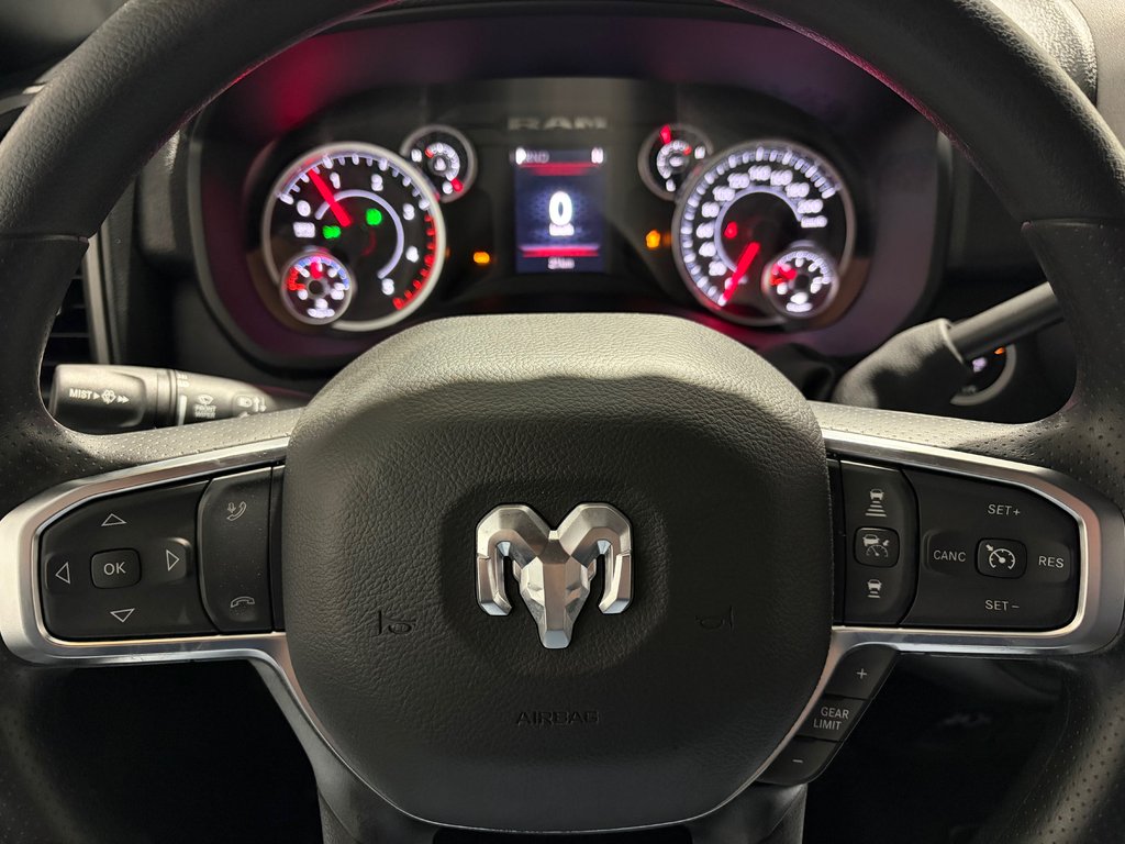 2026 Ram 5500 TRADESMAN in Grand-Sault and Edmunston, New Brunswick - 10 - w1024h768px