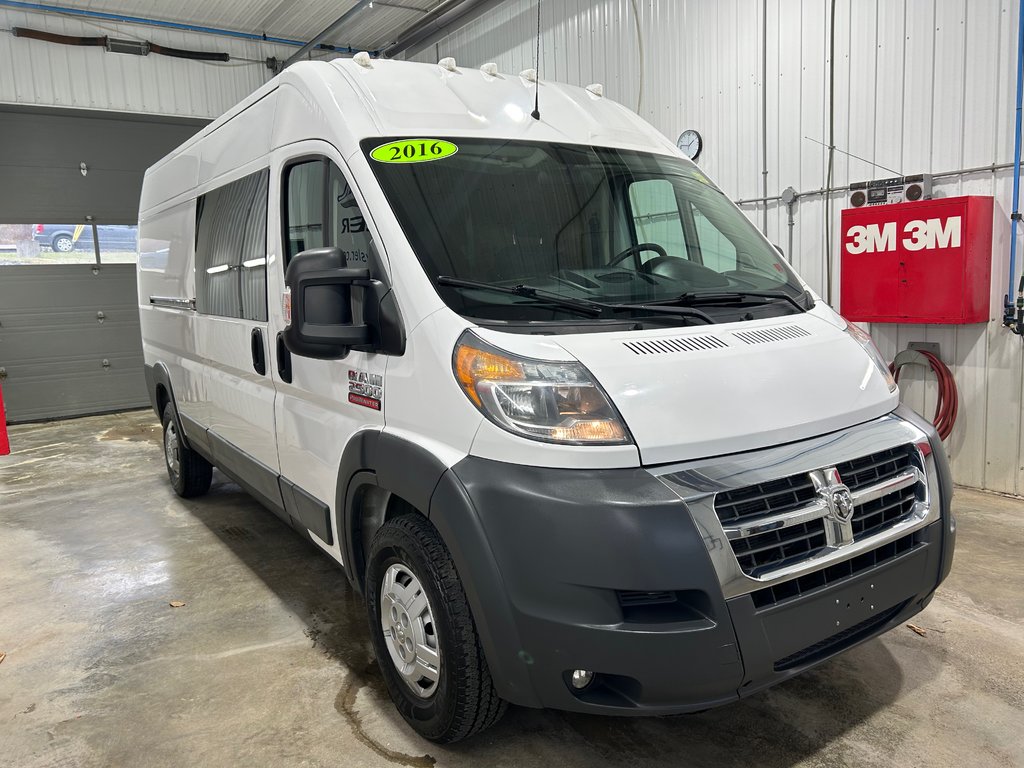 ProMaster 2500  2016 à Grand-Sault et Edmunston, Nouveau-Brunswick - 3 - w1024h768px