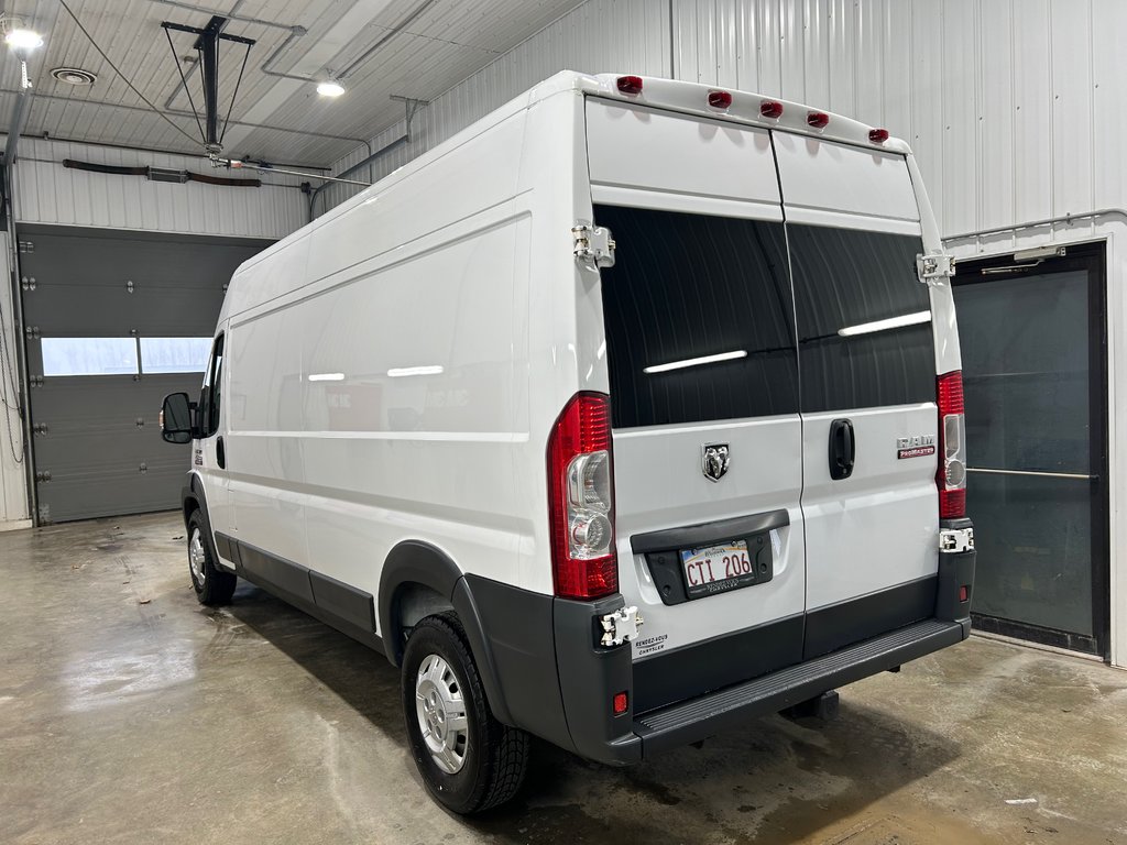 ProMaster 2500  2016 à Grand-Sault et Edmunston, Nouveau-Brunswick - 5 - w1024h768px