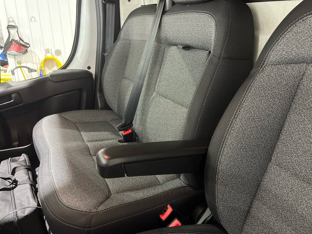 2026 Ram Promaster Cargo Van 3500 TRADESMAN W/ PASS SEAT in Grand-Sault and Edmunston, New Brunswick - 11 - w1024h768px