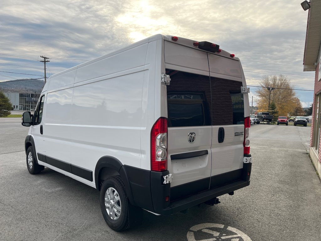 2025 Ram PROMASTER CARGO VAN 2500 SLT+ in Grand-Sault and Edmunston, New Brunswick - 7 - w1024h768px