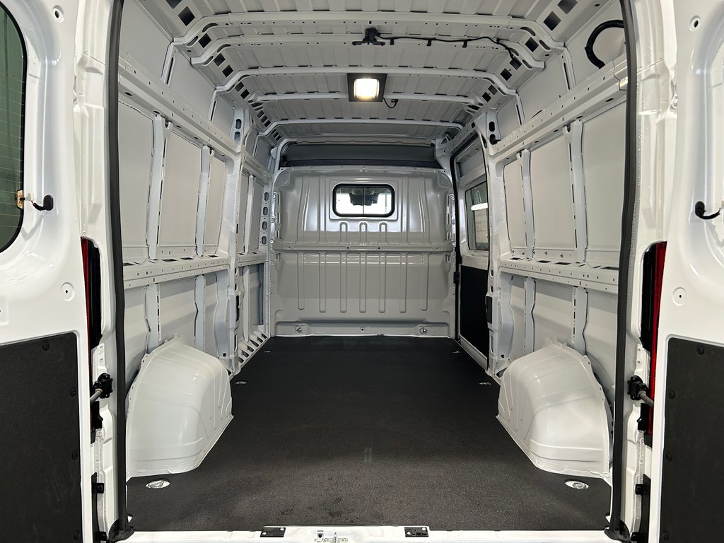 PROMASTER CARGO VAN 2500 SLT+ 2025 à Grand-Sault et Edmunston, Nouveau-Brunswick - 7 - w1024h768px