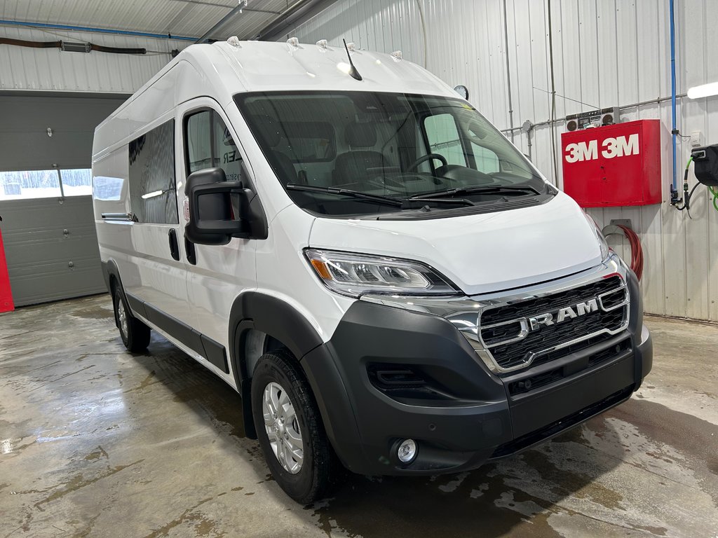 PROMASTER CARGO VAN 2500 SLT+ 2025 à Grand-Sault et Edmunston, Nouveau-Brunswick - 3 - w1024h768px