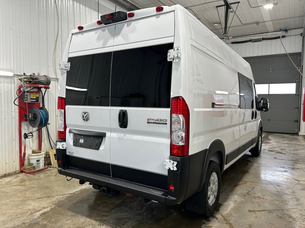 PROMASTER CARGO VAN 2500 SLT+ 2025 à Grand-Sault et Edmunston, Nouveau-Brunswick - 4 - w1024h768px