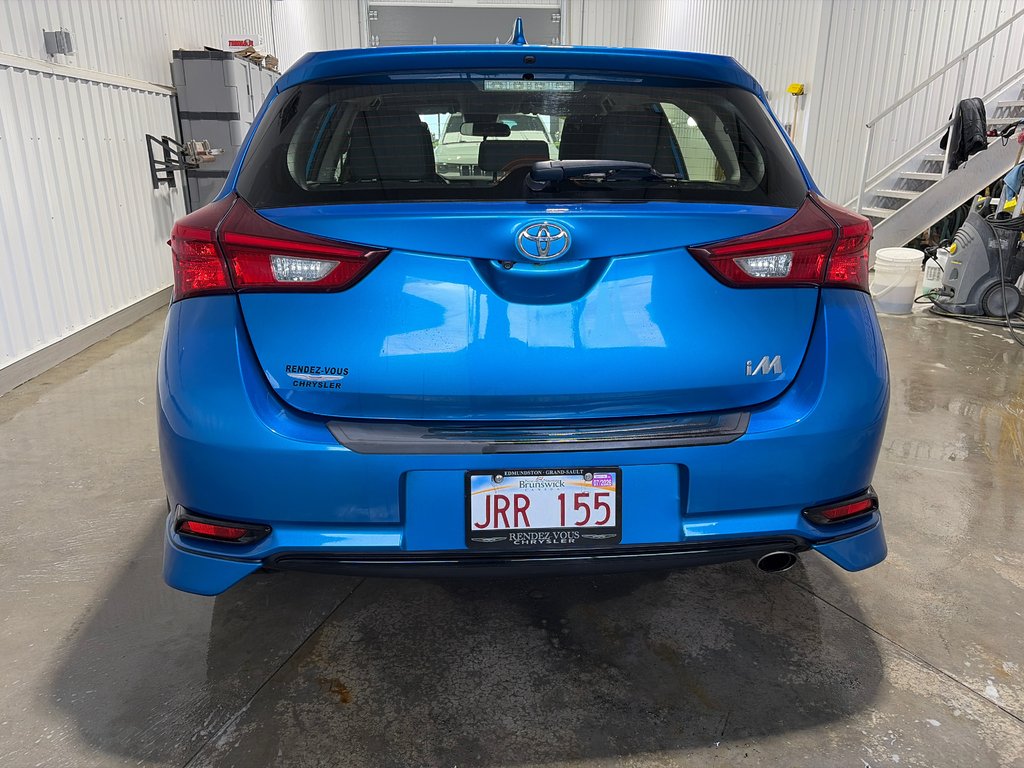 2018 Toyota COROLLA IM in Grand-Sault and Edmunston, New Brunswick - 6 - w1024h768px