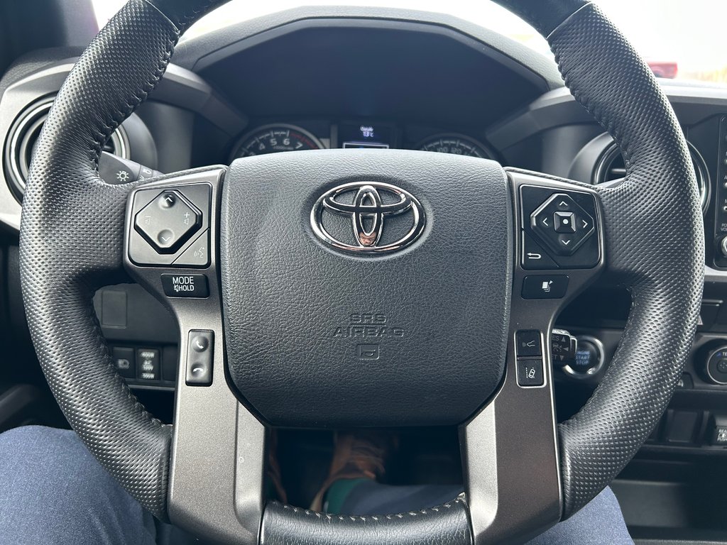 Toyota TACOMA  2023 à Grand-Sault et Edmunston, Nouveau-Brunswick - 12 - w1024h768px