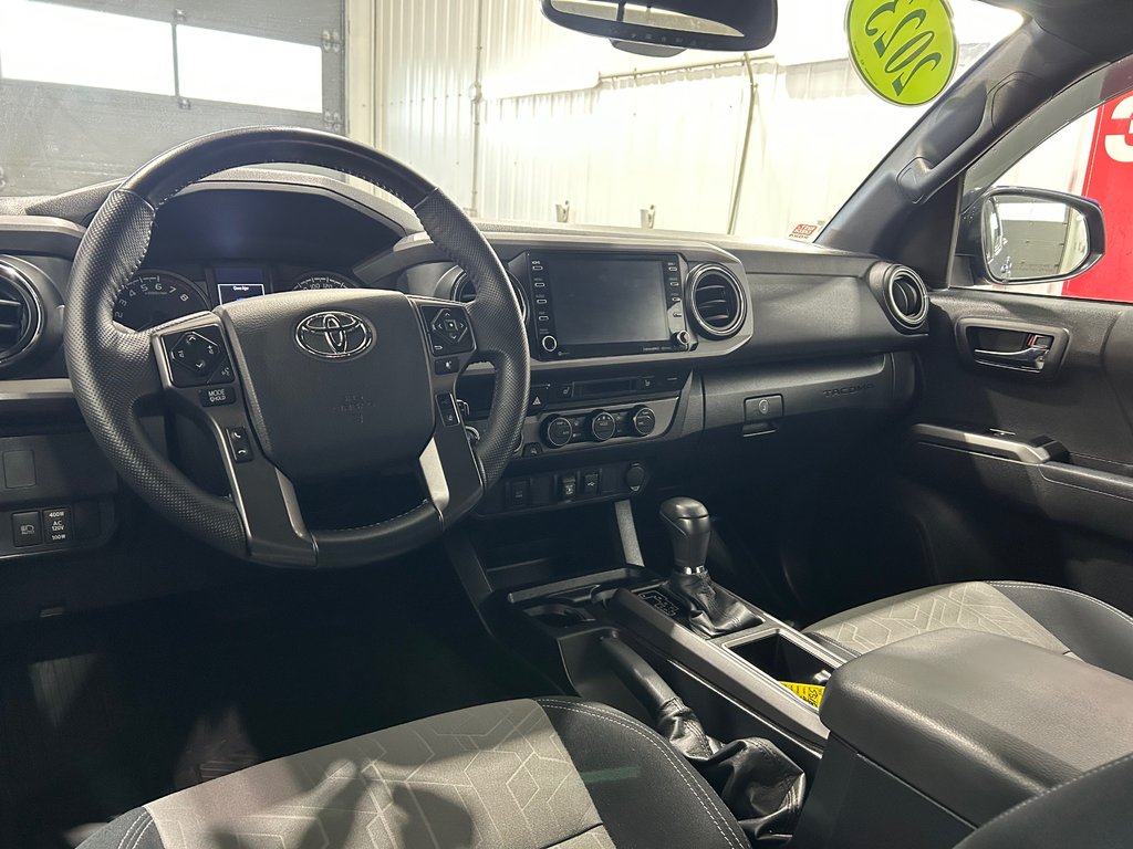 Toyota TACOMA  2023 à Grand-Sault et Edmunston, Nouveau-Brunswick - 7 - w1024h768px